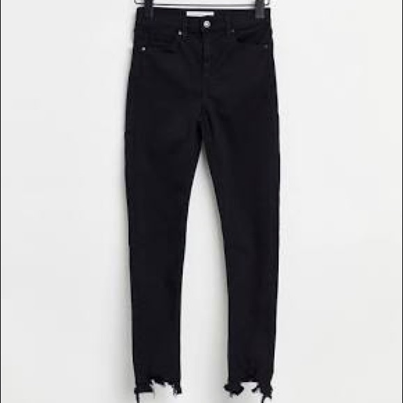 Topshop Denim - Topshop Jamie Jeans with Jagged Hem